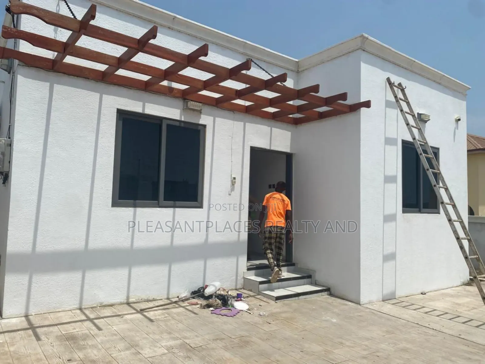 2bdrm House in Pleasantplaces, East Legon for sale in East Legon