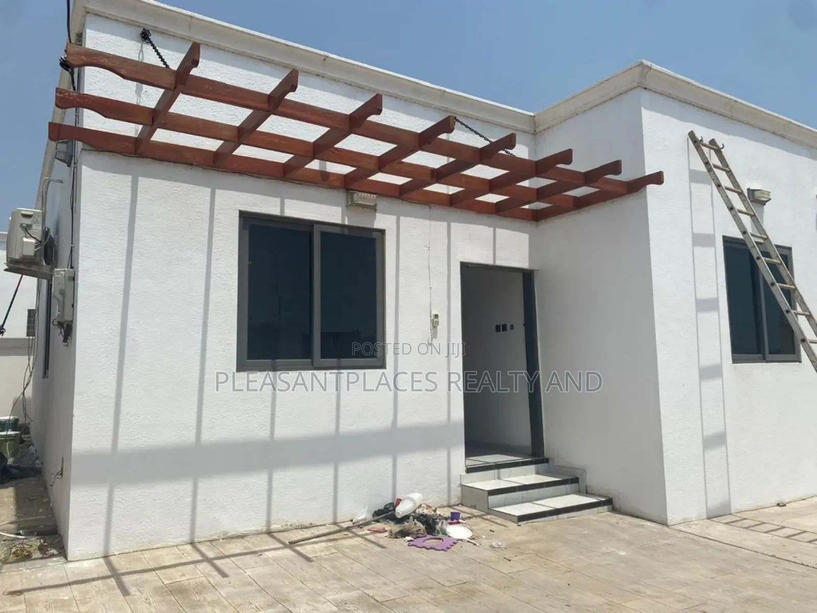 2bdrm House in Pleasantplaces, East Legon for sale in East Legon