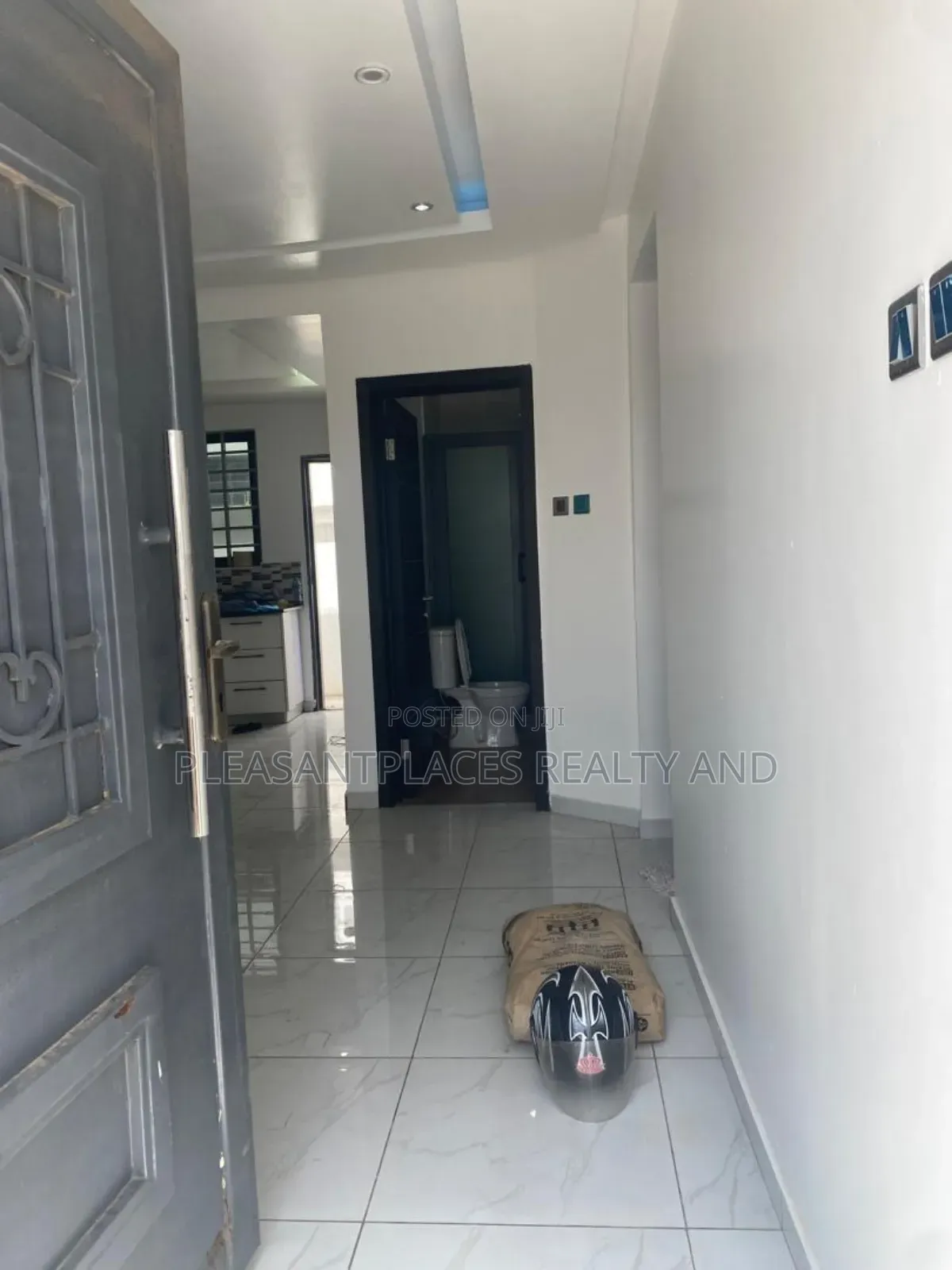 2bdrm House in Pleasantplaces, East Legon for sale in East Legon