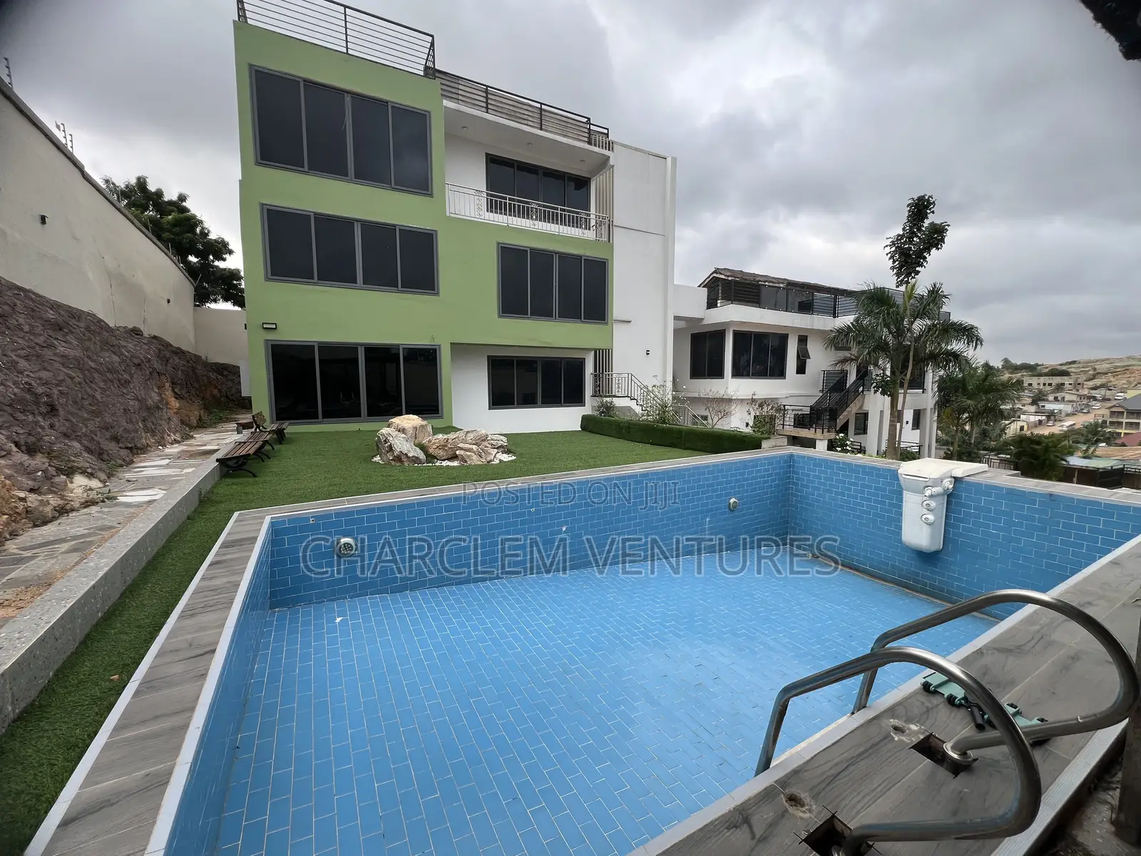 20bdrm House in Charclem Ventures, Accra Metropolitan for sale in Accra Metropolitan