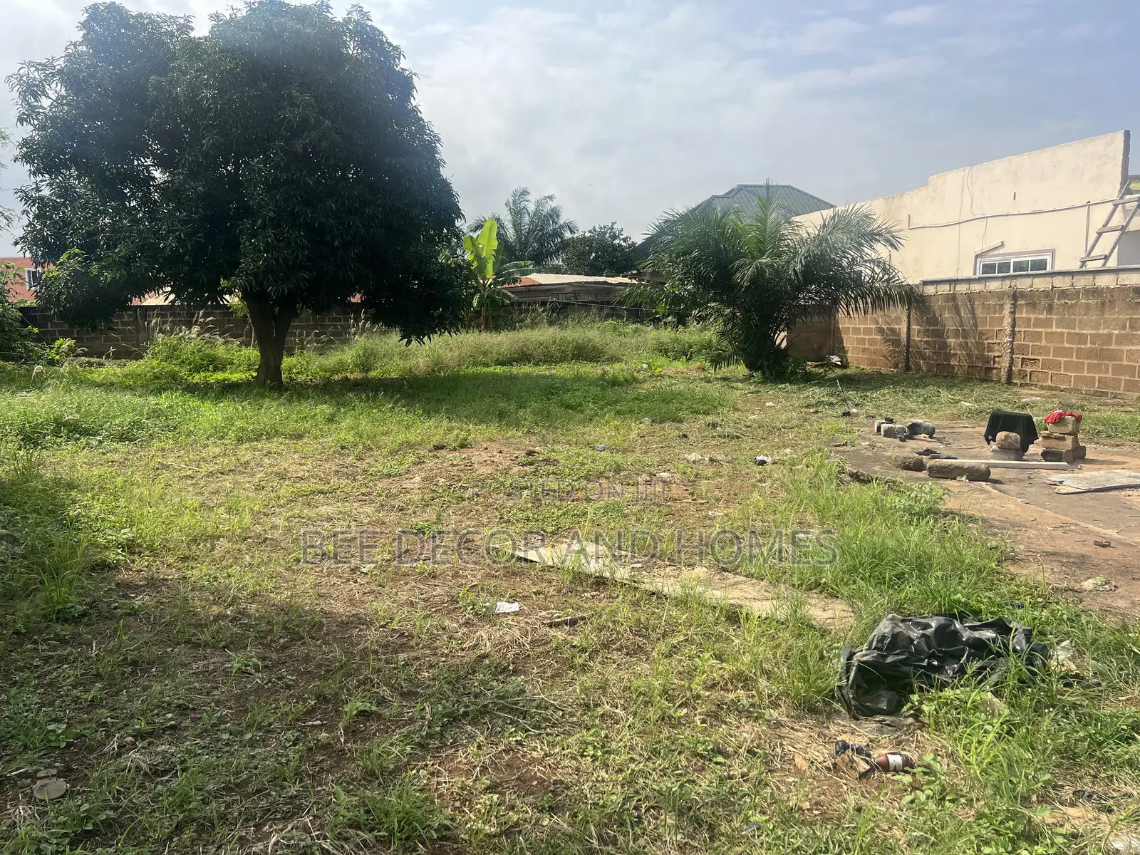 Good Positioned Land for Sale in Oyarifa