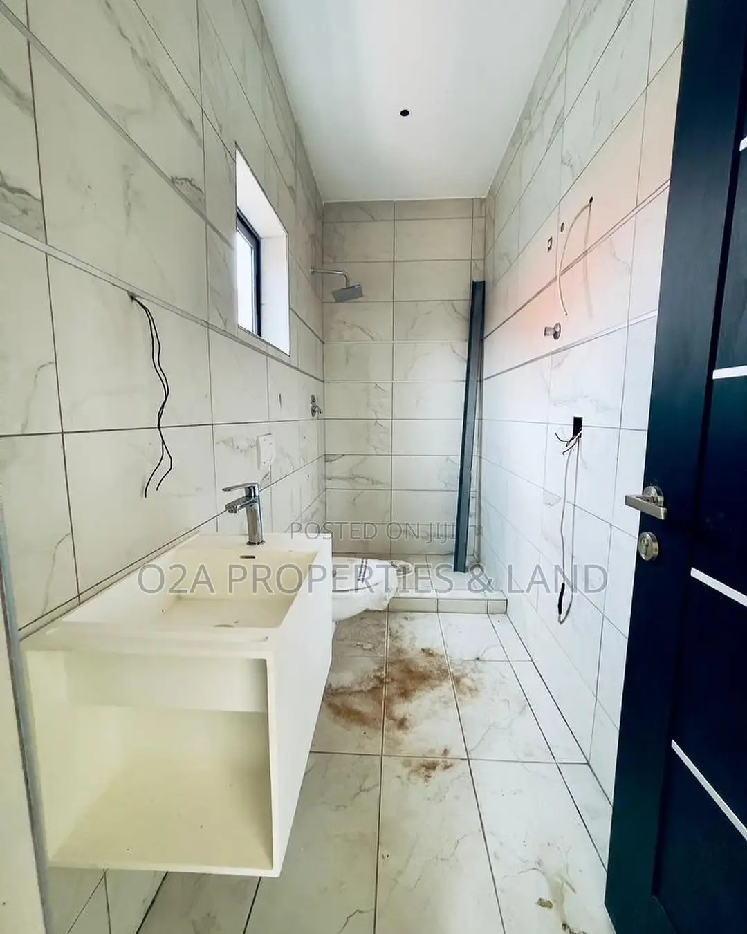2bdrm Apartment in Spintex (18, Baatsona Total for sale in Baatsona Total