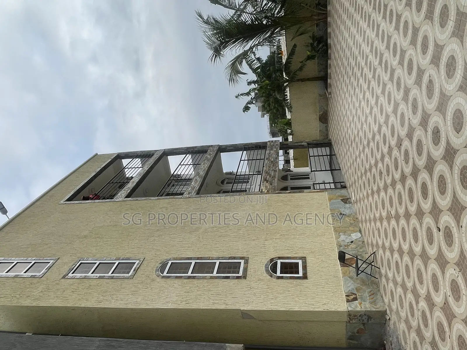 2bdrm Apartment in Lashibi, Spintex for rent in Spintex