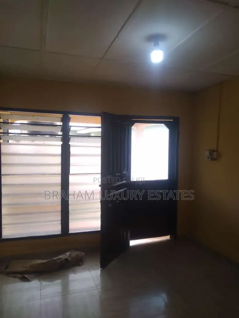 1bdrm Apartment in Coldstore Drive, Nungua for rent in Nungua