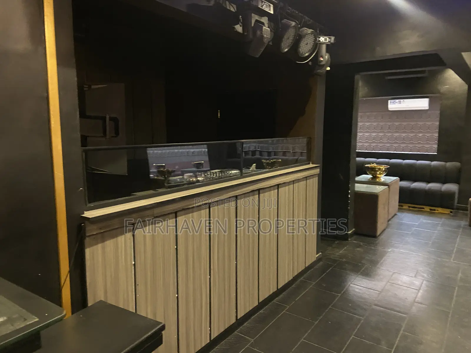 Restaurant for Sale in Osu