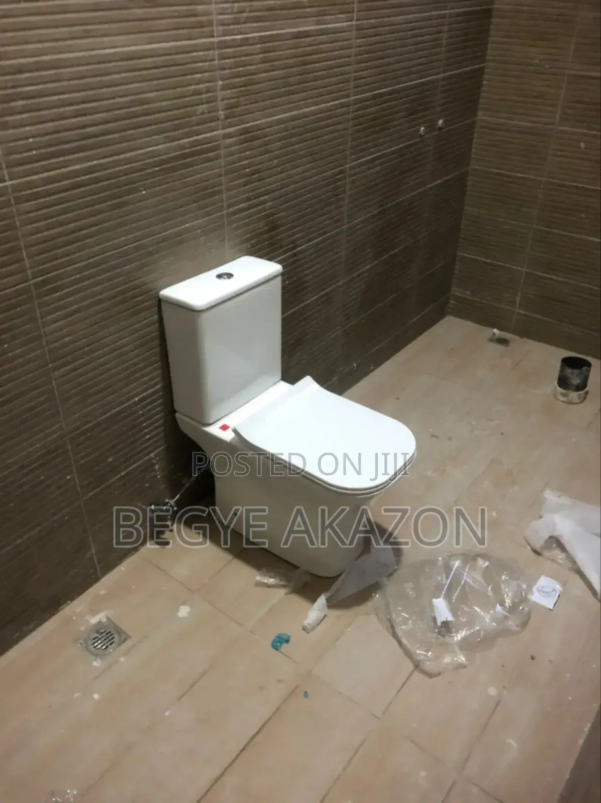 4bdrm House in Ashonman Estate, Old Ashomang for sale in Old Ashomang