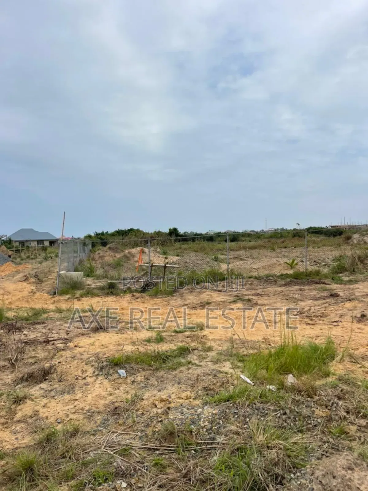Tema Community 25> Executive Residence Half Plot. in Accra Metropolitan