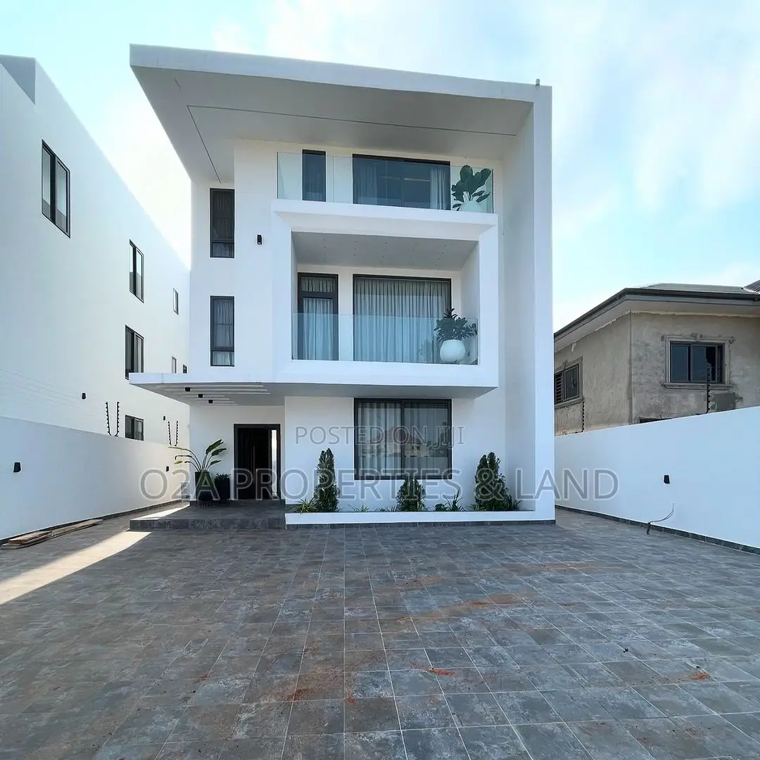 4bdrm House in East Legon Hills, Boundary Road Area for sale in Boundary Road Area