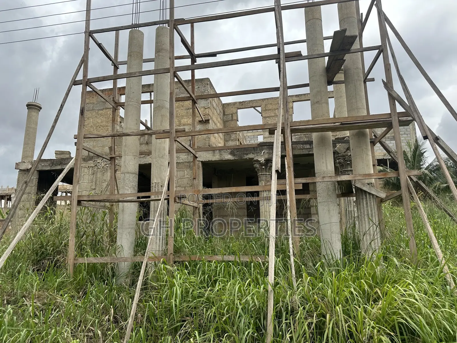 5bdrm House in Kotwi, Kumasi Metropolitan for sale in Kumasi Metropolitan
