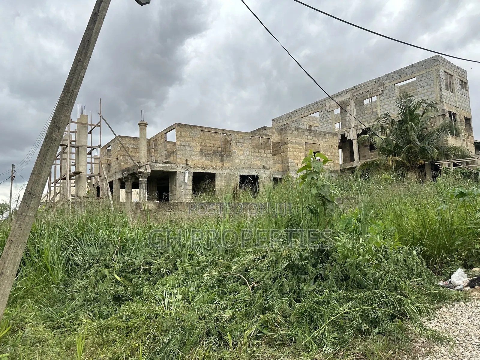 5bdrm House in Kotwi, Kumasi Metropolitan for sale in Kumasi Metropolitan