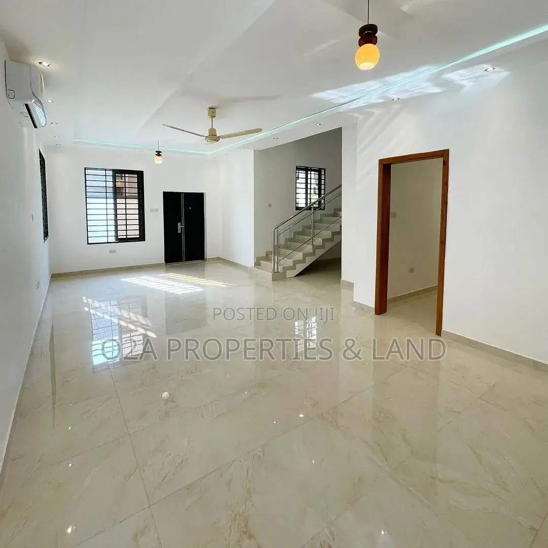 4bdrm House in East Legon, Ability for sale in Ability