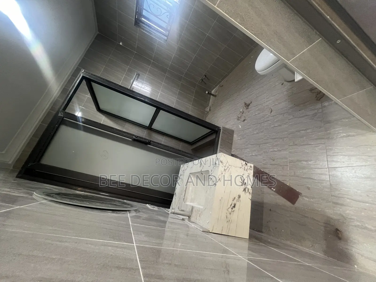 2bdrm Apartment in Bee Decor & Homes, Adenta for rent in Adenta