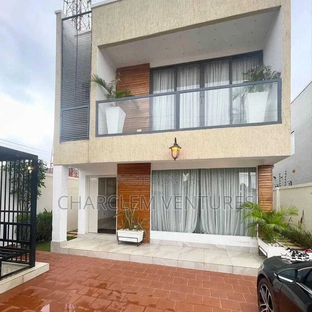 3bdrm House in Charclem Ventures, Ashomang Estate for sale in Ashomang Estate