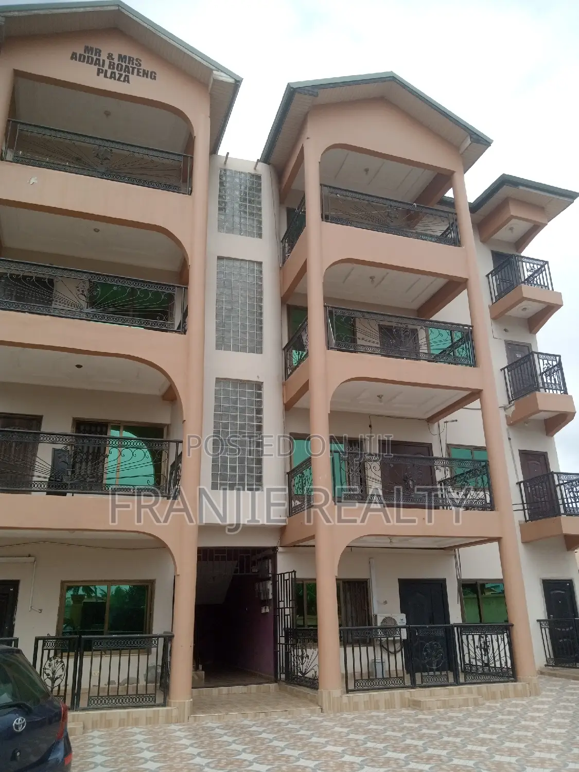 2bdrm Apartment in West Hills Mall Area for rent in West Hills Mall Area