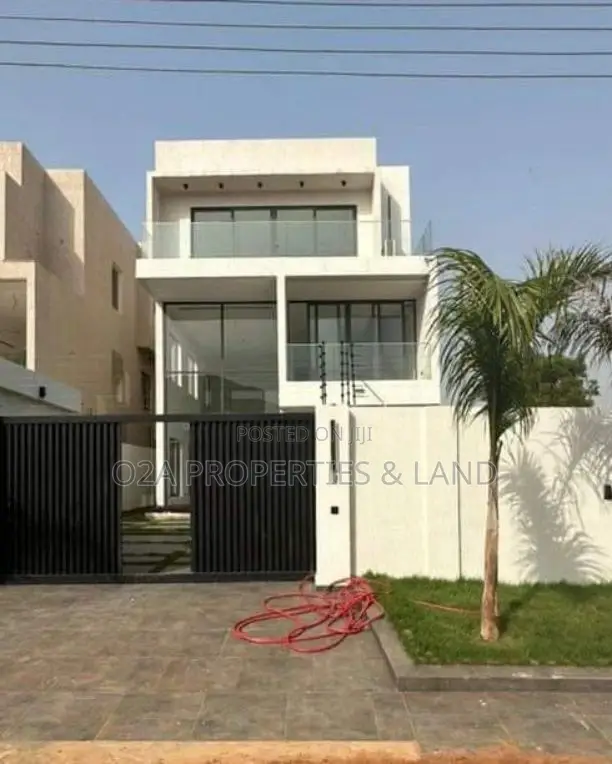 4bdrm House in East Legon Hills, Police Station for sale in Police Station