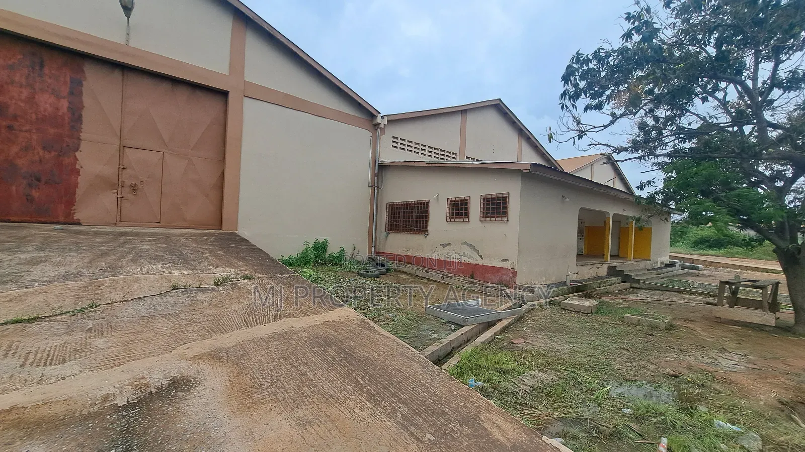 450 SQM Warehouse at Tema Industrial Area in Tema Metropolitan