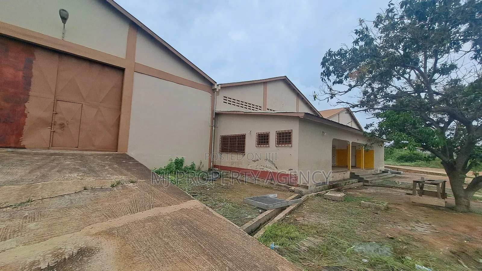 450 SQM Warehouse at Tema Industrial Area in Tema Metropolitan