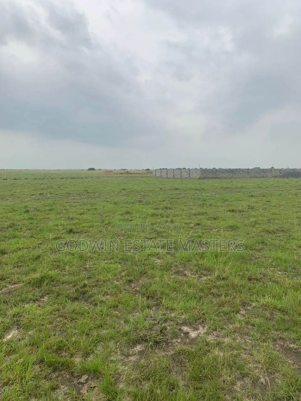 Contact the Right Land Plug. in New Ningo