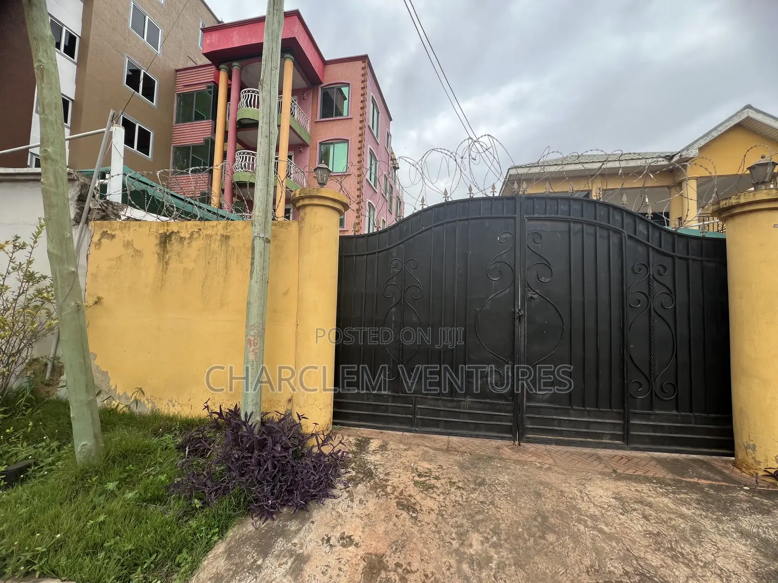 3bdrm Apartment in Charclem Ventures, East Legon for rent in East Legon