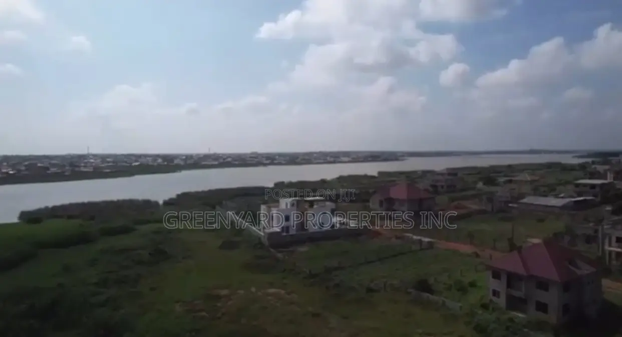 Titled Land for Sale at Santoe in Tema Metropolitan