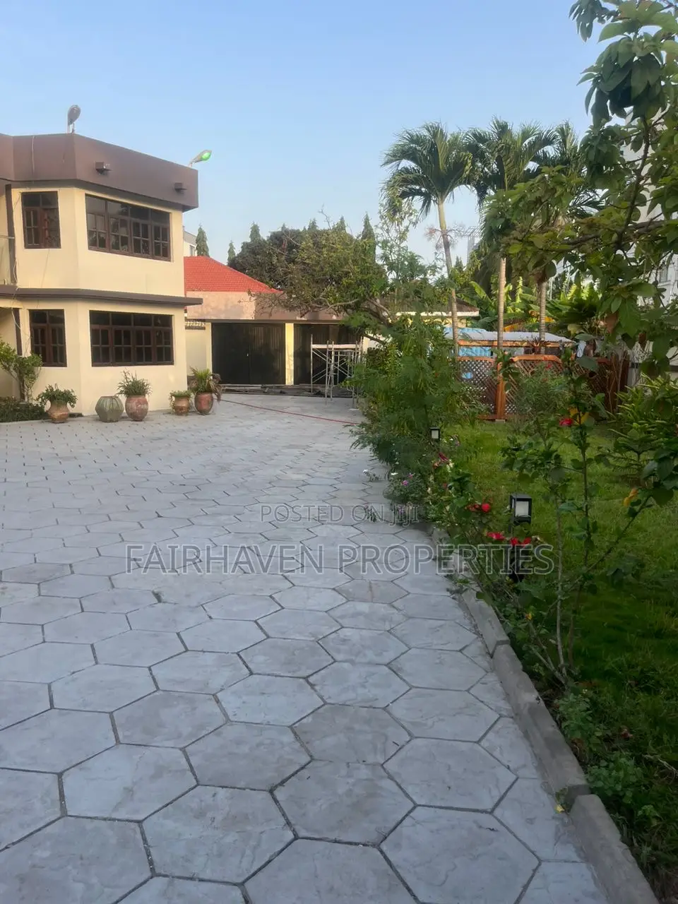 7bdrm House in Fairhaven, Cantonments for rent in Cantonments