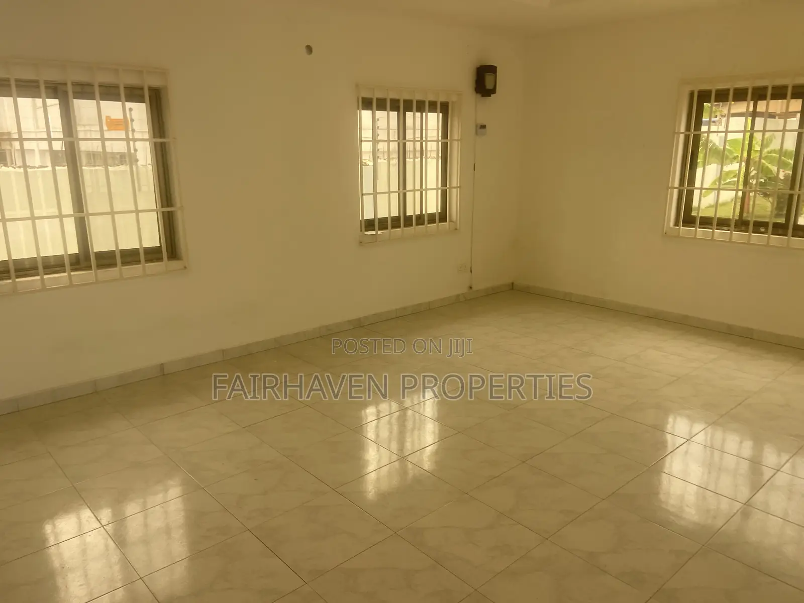 3bdrm House in Bushroad, Teshie for rent in Teshie