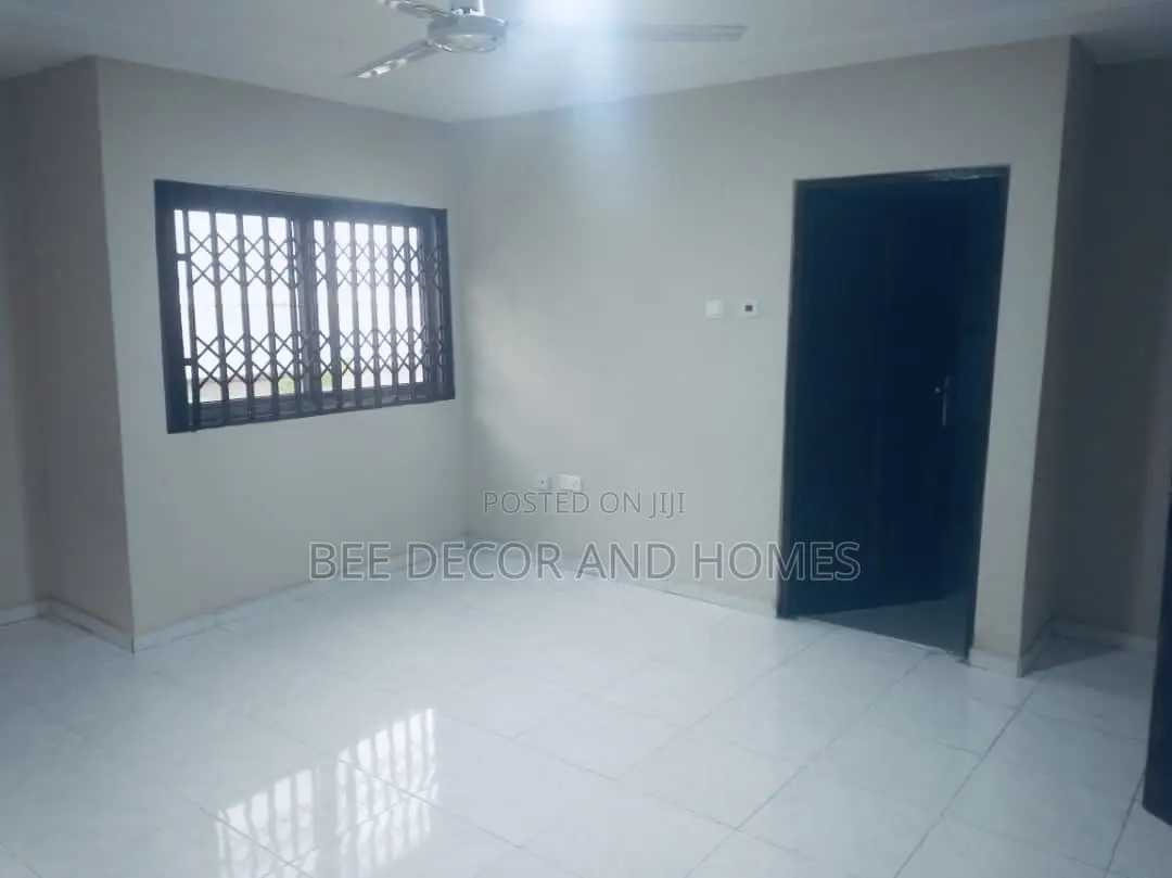 4bdrm Apartment in Bee Decor And Homes, Dzorwulu for rent in Dzorwulu