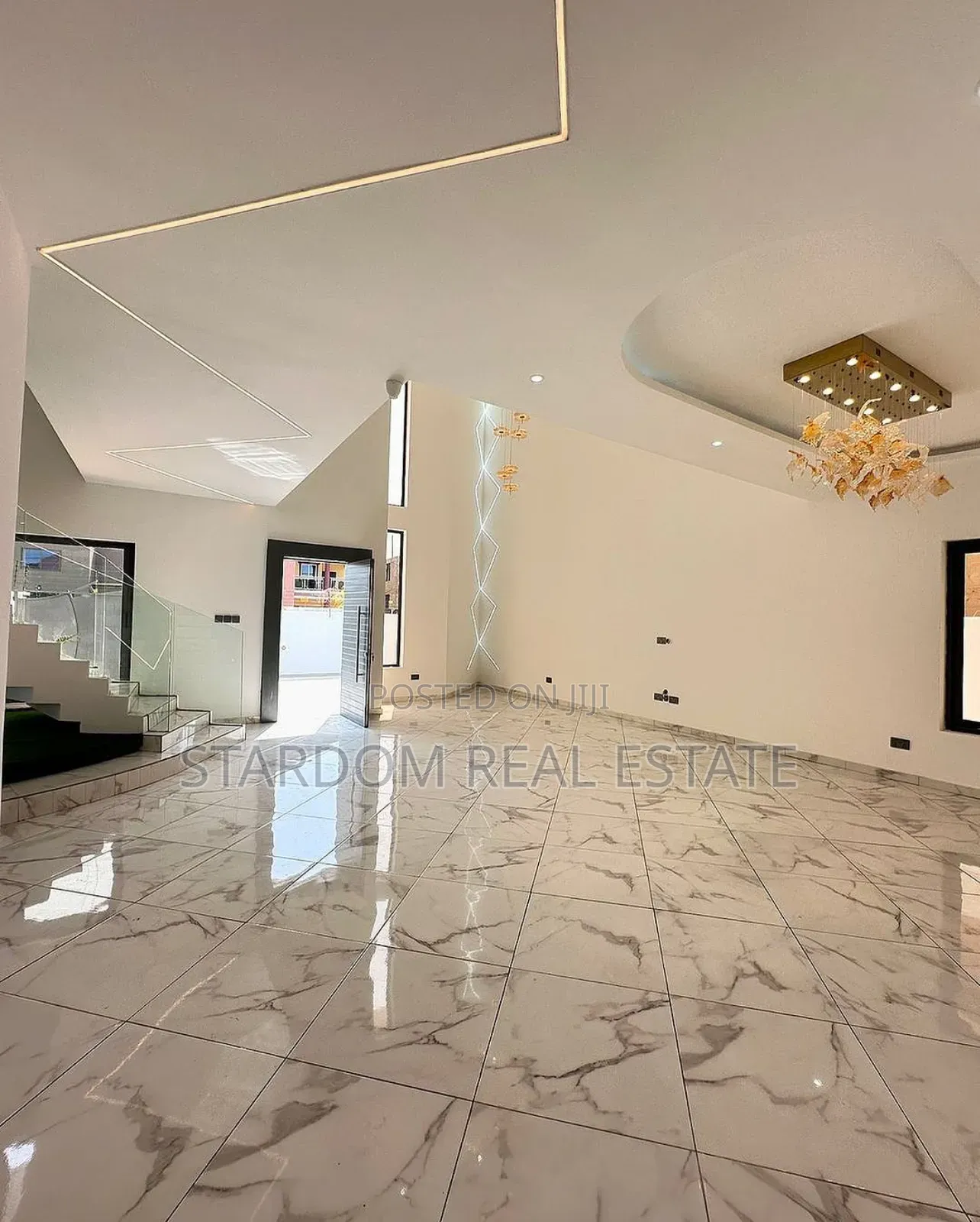 4bdrm Mansion in East Legon for sale in East Legon