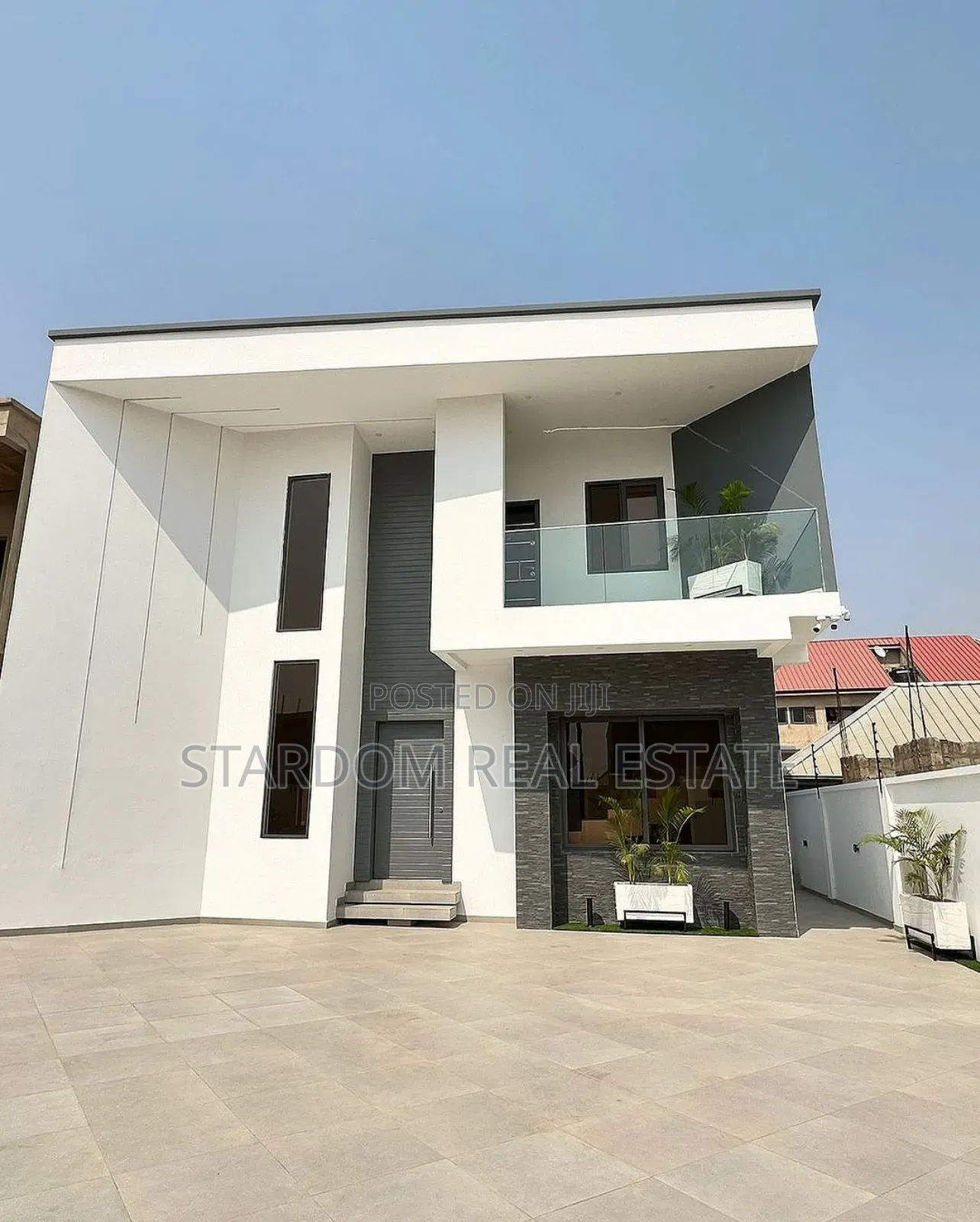 4bdrm Mansion in East Legon for sale in East Legon