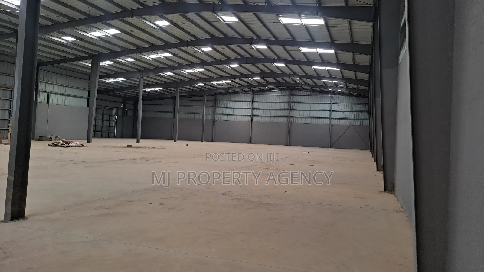 2,700 SQM Warehouse at Tema in Tema Metropolitan