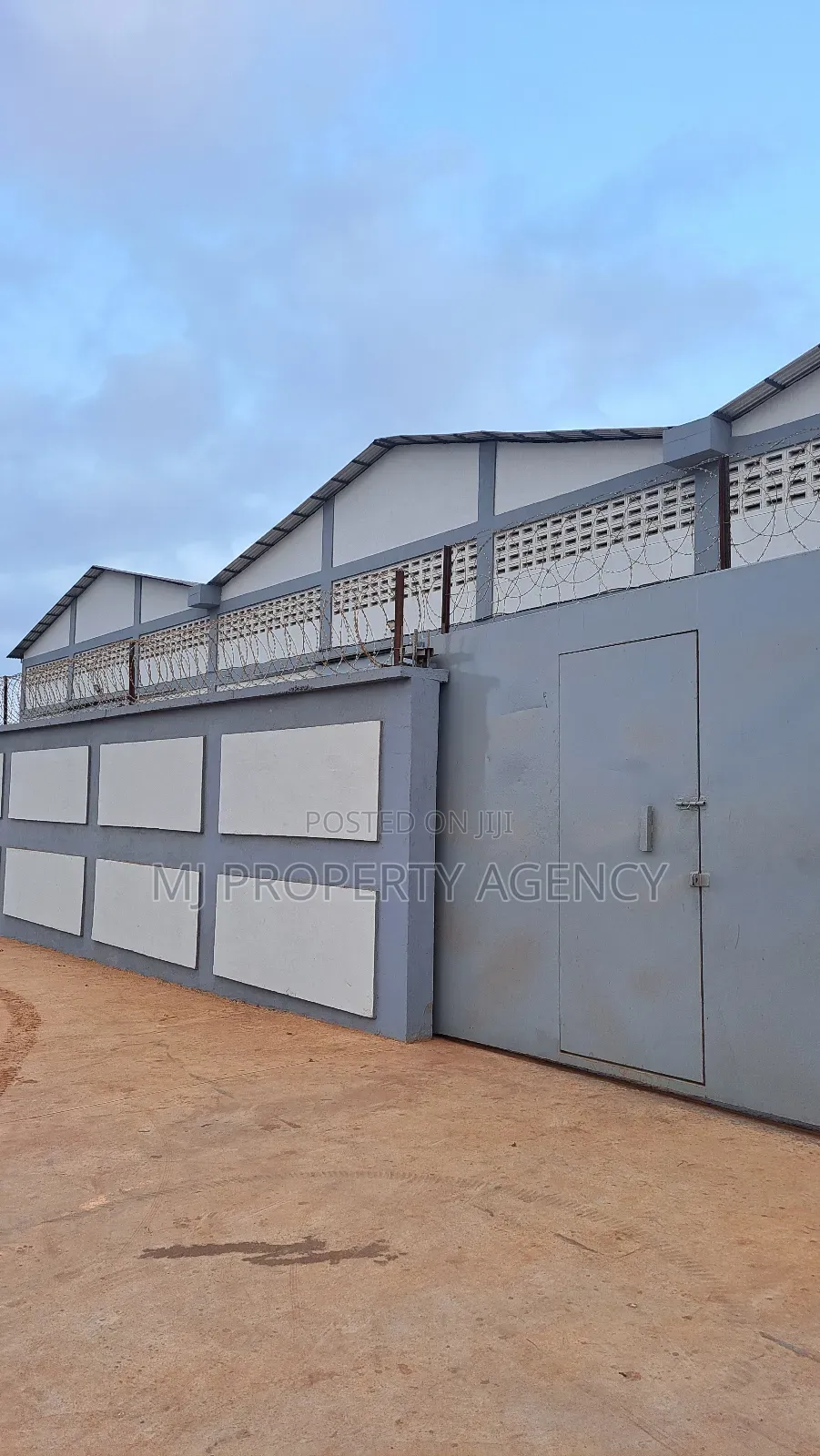 1000 SQM Warehouse at Kpone Barrier in Tema Metropolitan