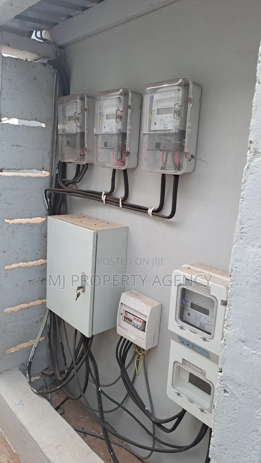 1000 SQM Warehouse at Kpone Barrier in Tema Metropolitan