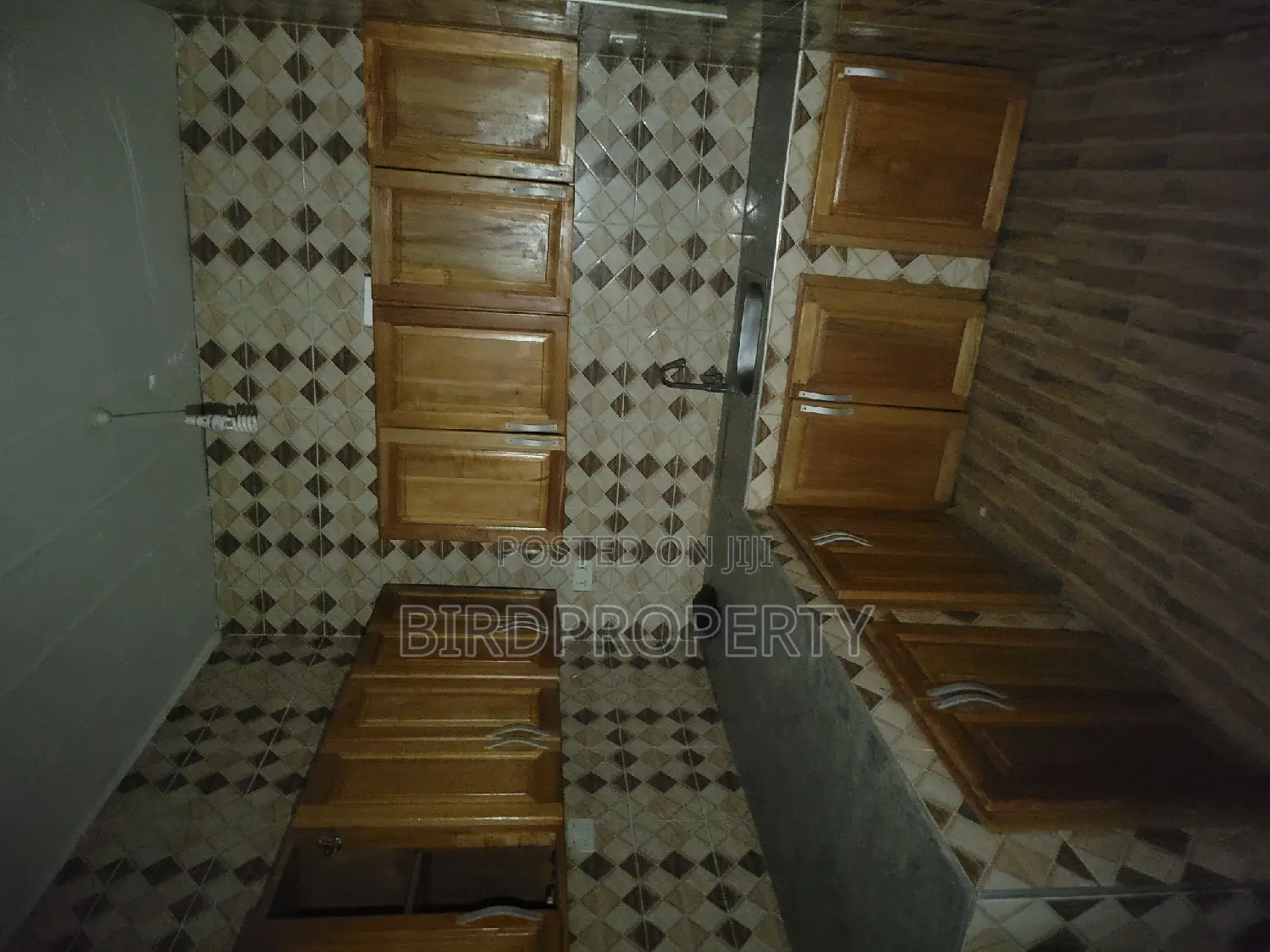 1bdrm Apartment in Birdgroup, East Legon for rent in East Legon