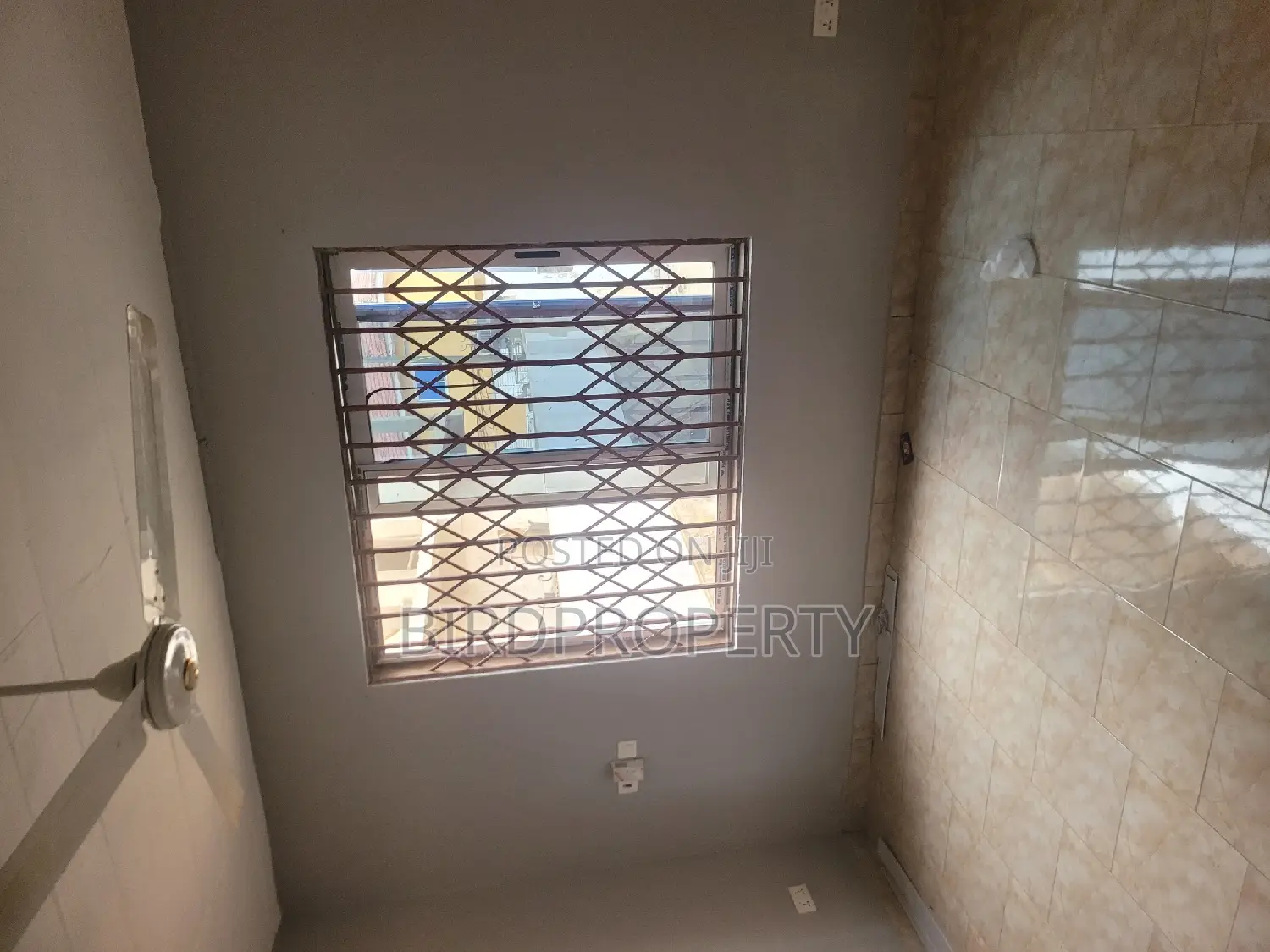 1bdrm Apartment in Birdgroup, East Legon for rent in East Legon