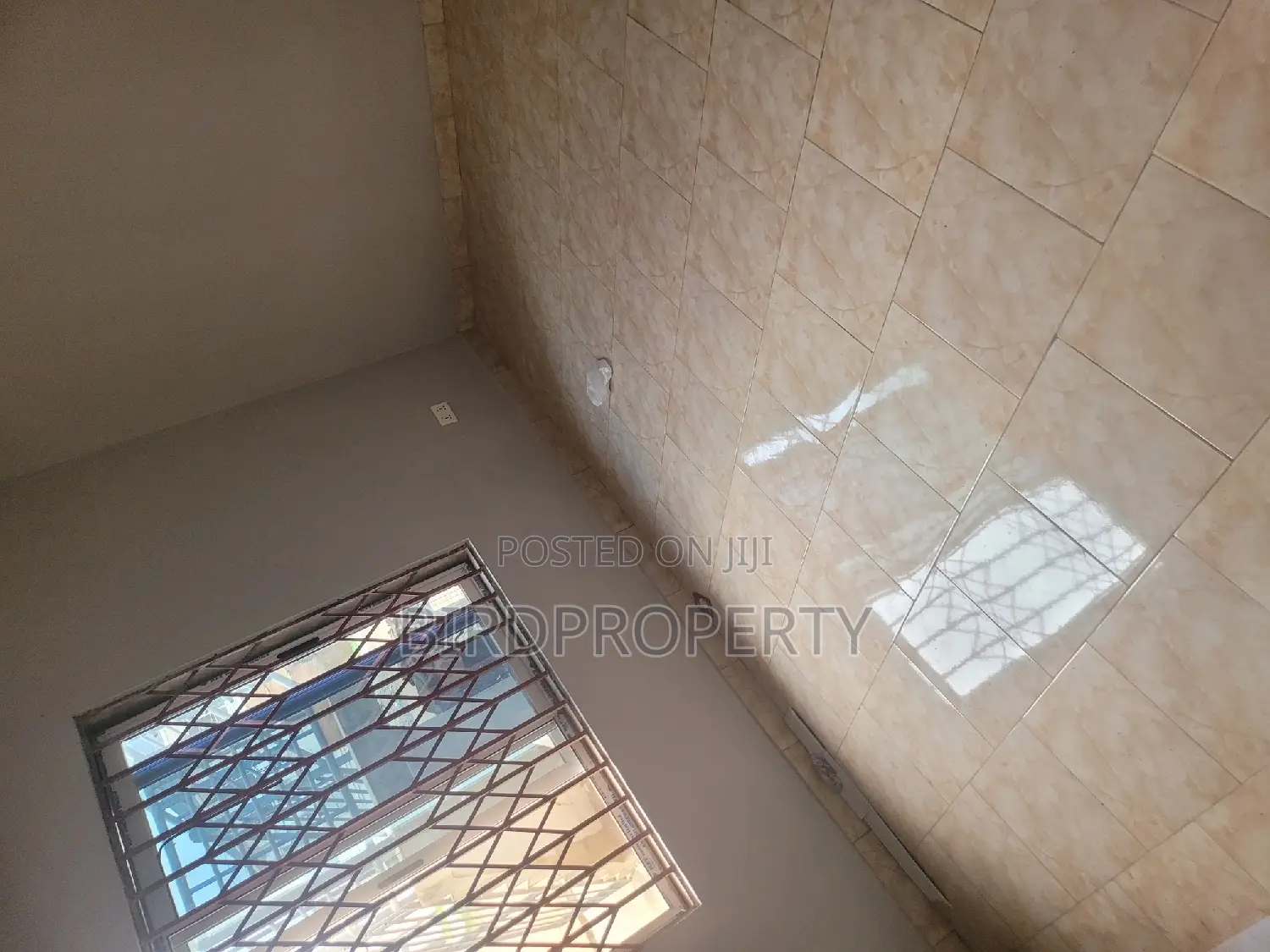 1bdrm Apartment in Birdgroup, East Legon for rent in East Legon