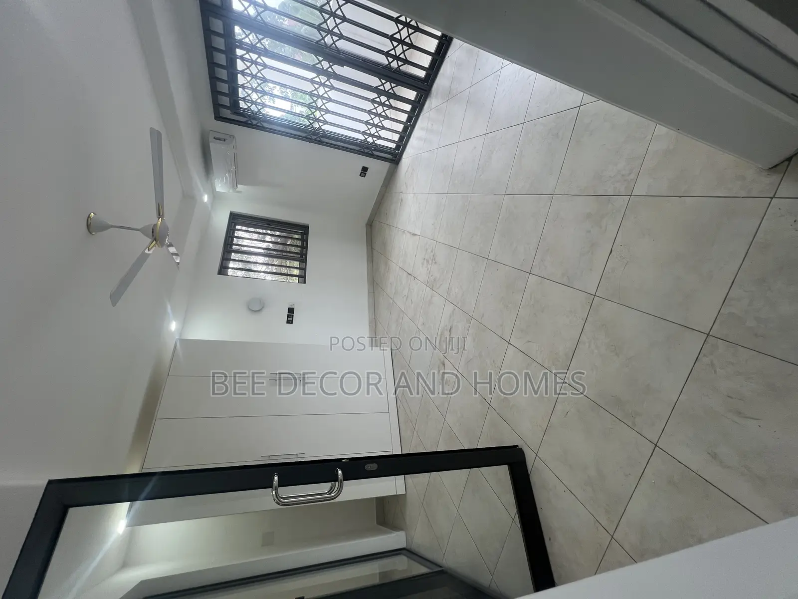 3bdrm Apartment in Bee Decor & Homes, Dzorwulu for rent in Dzorwulu