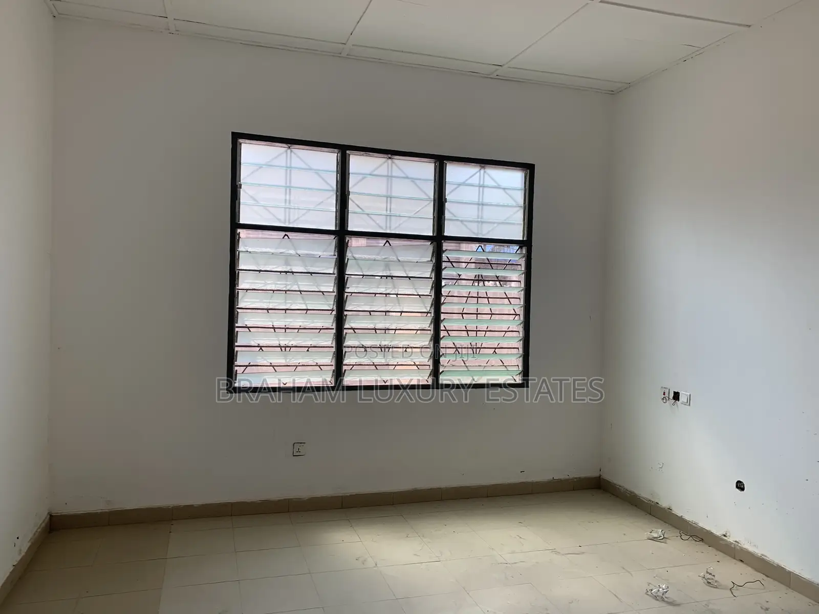 2bdrm Apartment in Junction Mall Area, Nungua for rent in Nungua