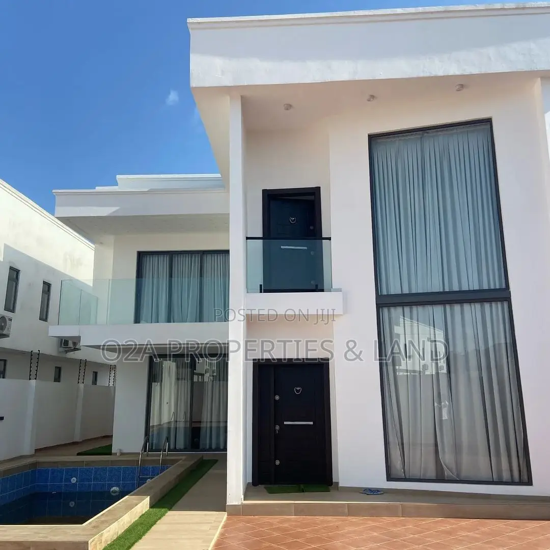 4bdrm House in East Legon, Bawaleshie for sale in Bawaleshie