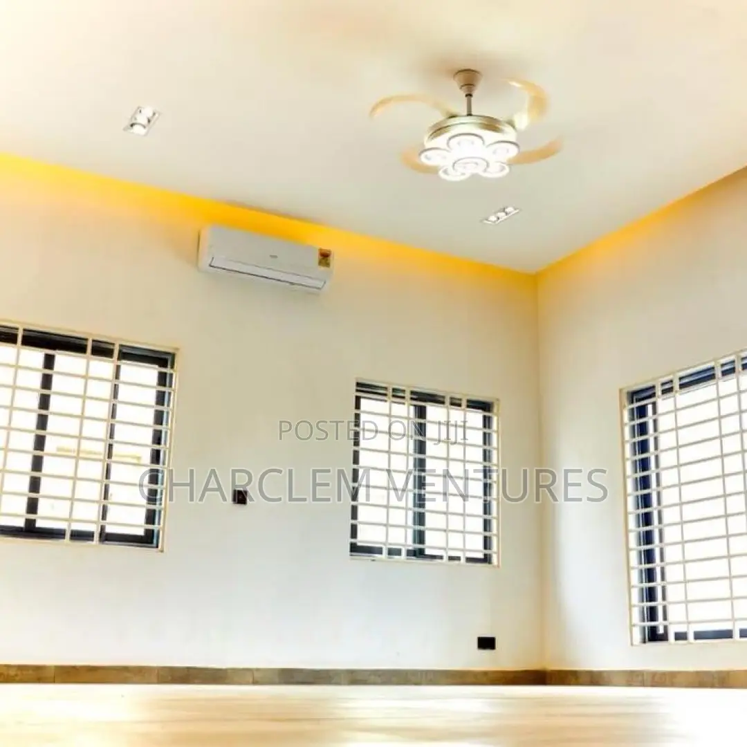 3bdrm House in Charclem Ventures, Accra Metropolitan for sale in Accra Metropolitan