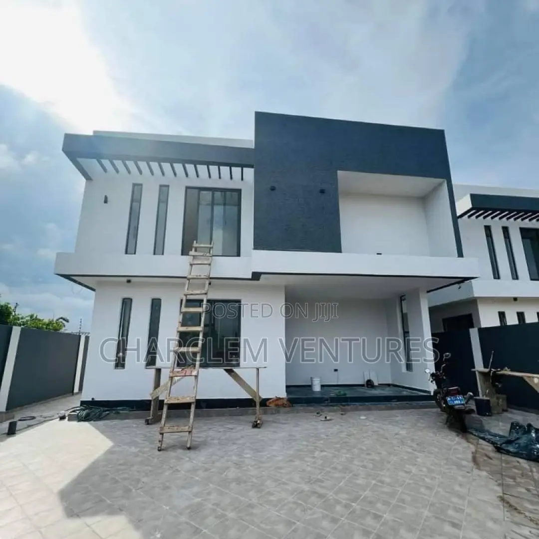 4bdrm House in Charclem Ventures, Oyarifa for sale in Oyarifa