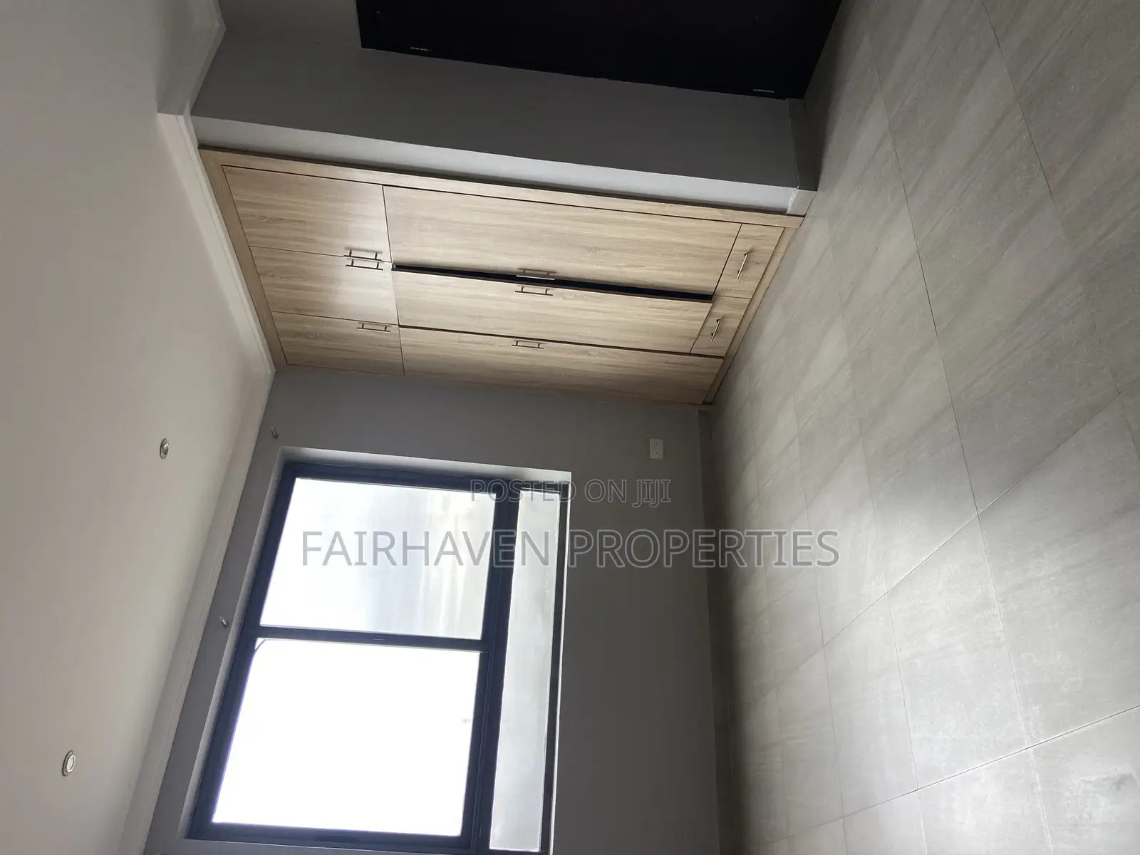 2bdrm Apartment in Tseaddo, Airport Residential Area for rent in Airport Residential Area