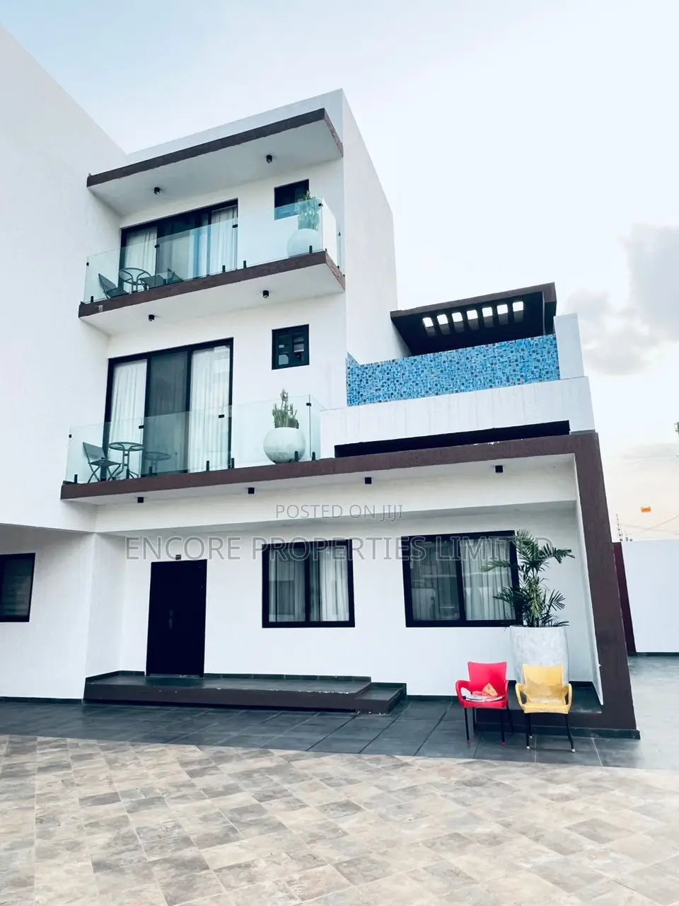 Furnished 4bdrm Apartment in Encore Properties, East Legon for rent in East Legon