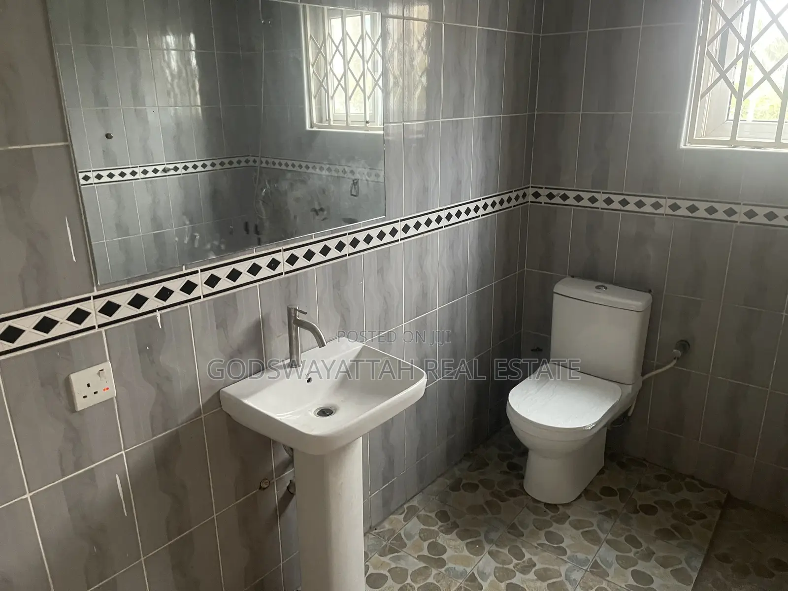 2bdrm Apartment in East Legon, Adjiriganor for rent in Adjiriganor