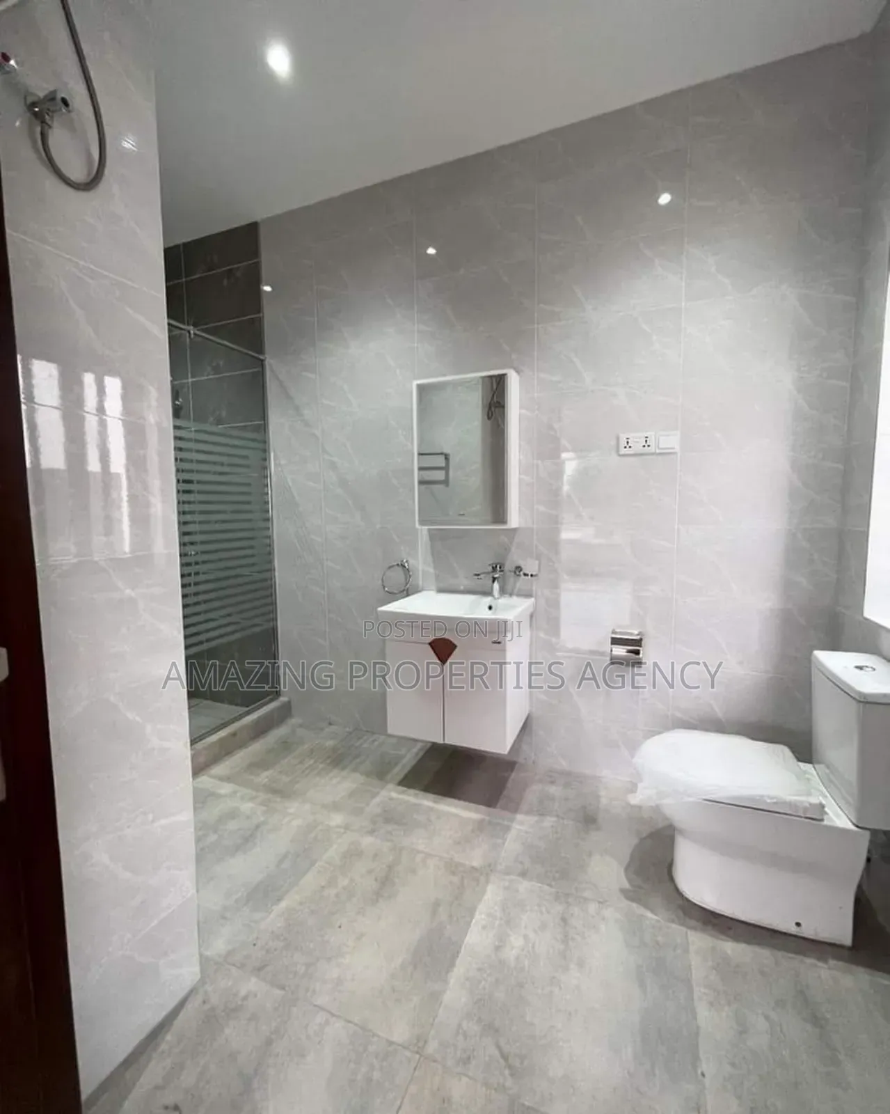 4bdrm House in Aburi for sale in Aburi
