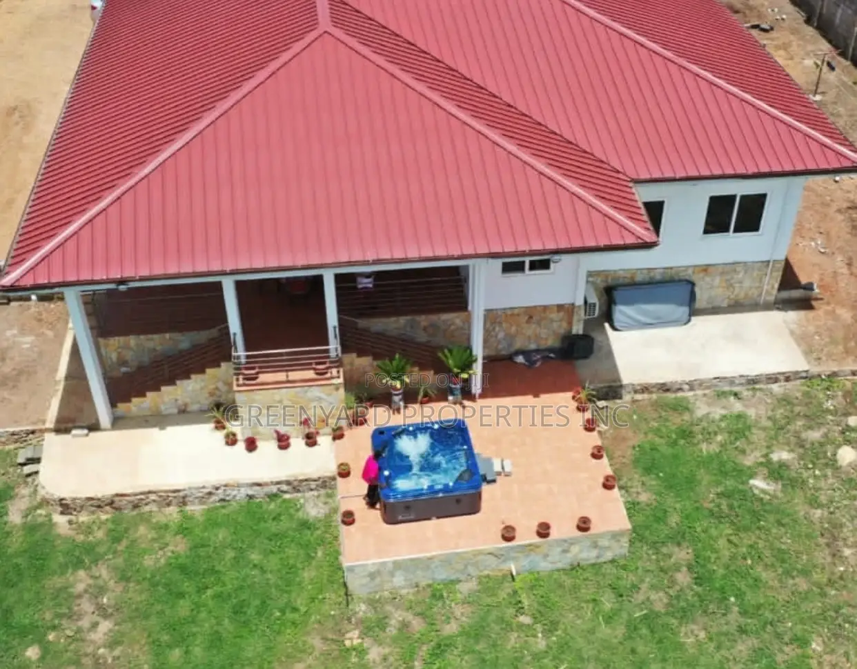 5bdrm House in Papaye Resort, Aburi for sale in Aburi
