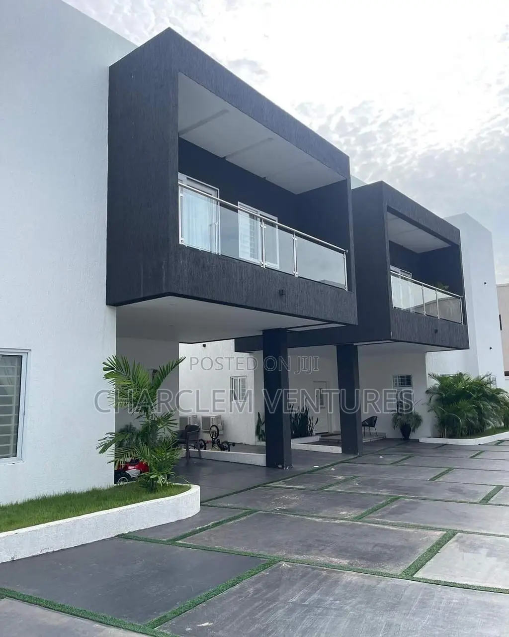 3bdrm Townhouse / Terrace in Charclem Ventures, East Legon for rent in East Legon