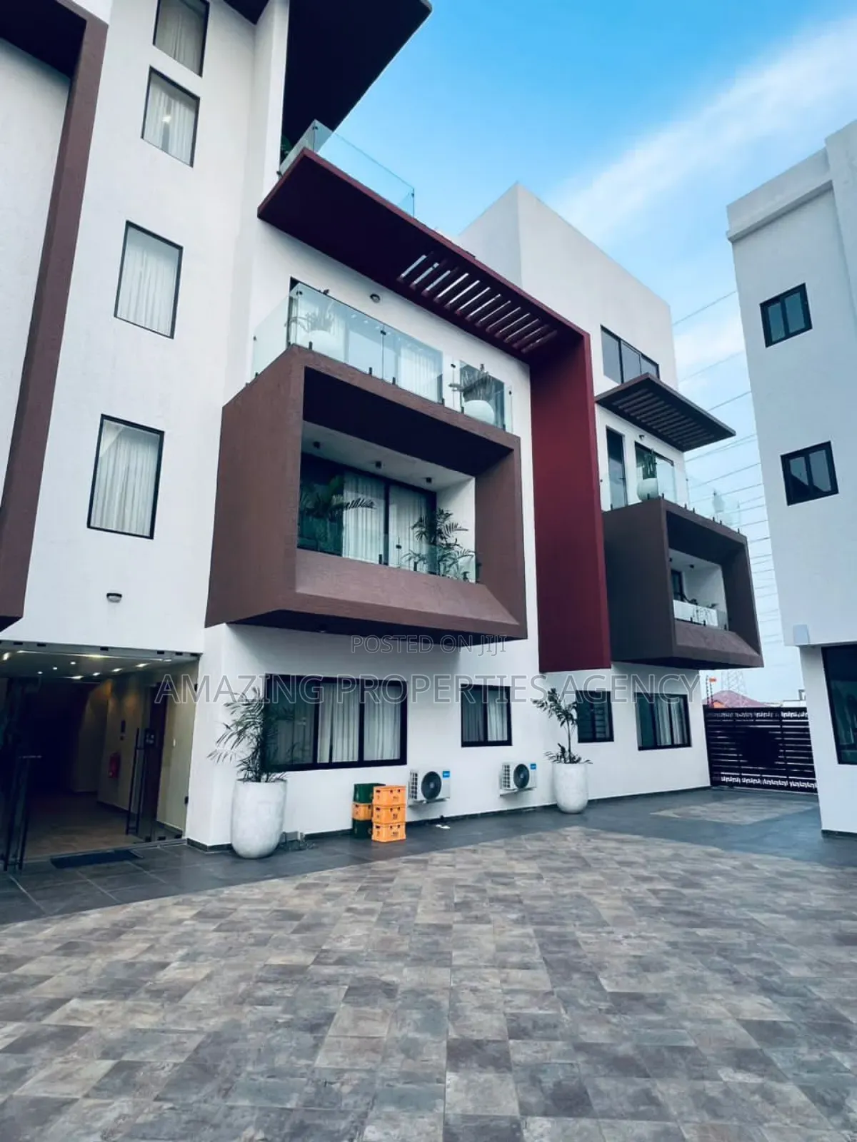 4bdrm Townhouse / Terrace in East Legon for rent in East Legon