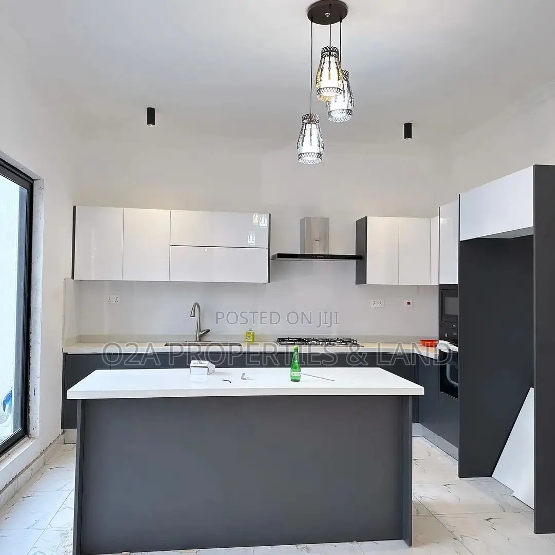 4bdrm House in Haatso - North Legon for sale in North Legon