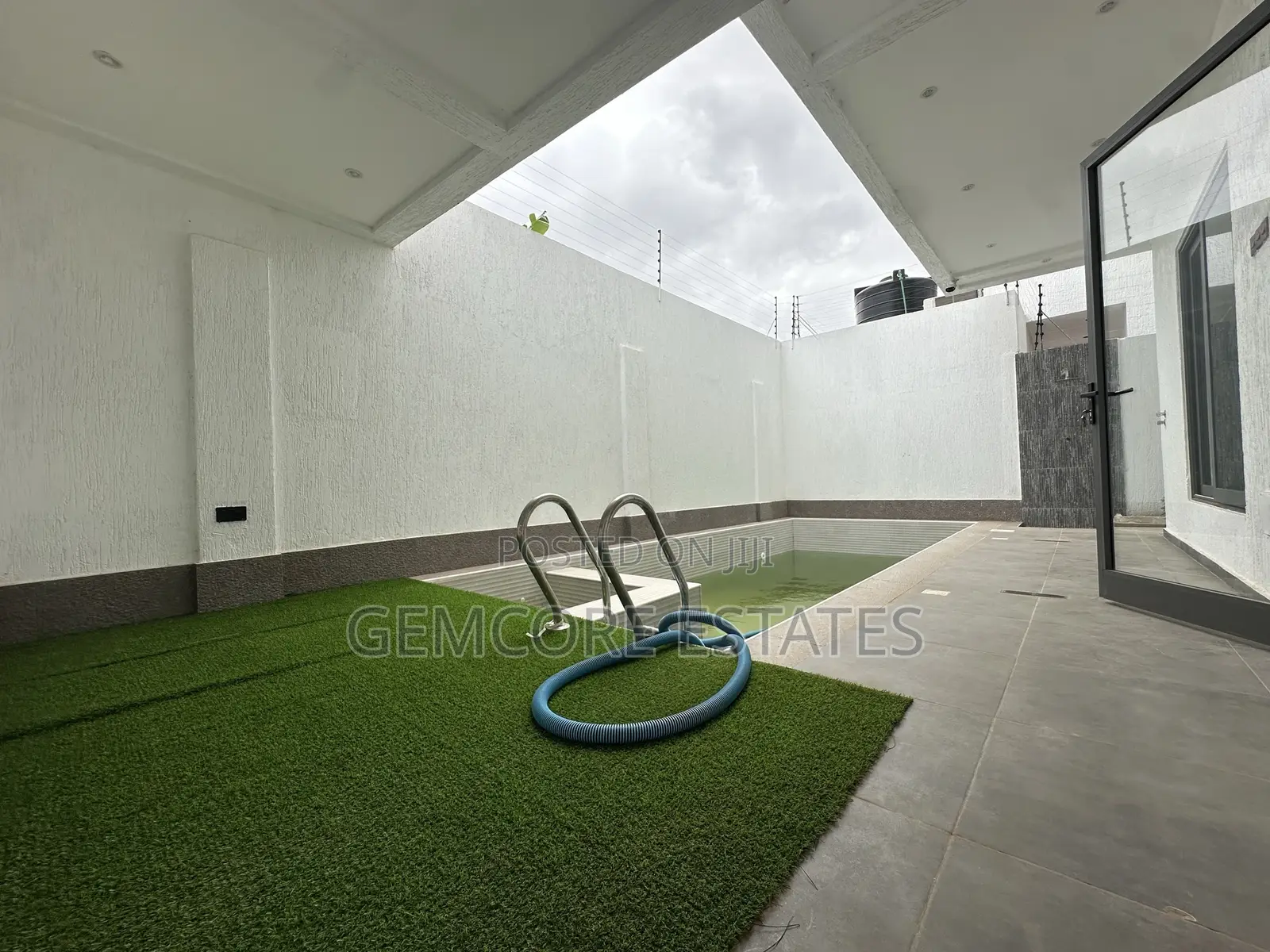 4bdrm House in East Legon Hills, Ashaley Botwe for sale in Ashaley Botwe