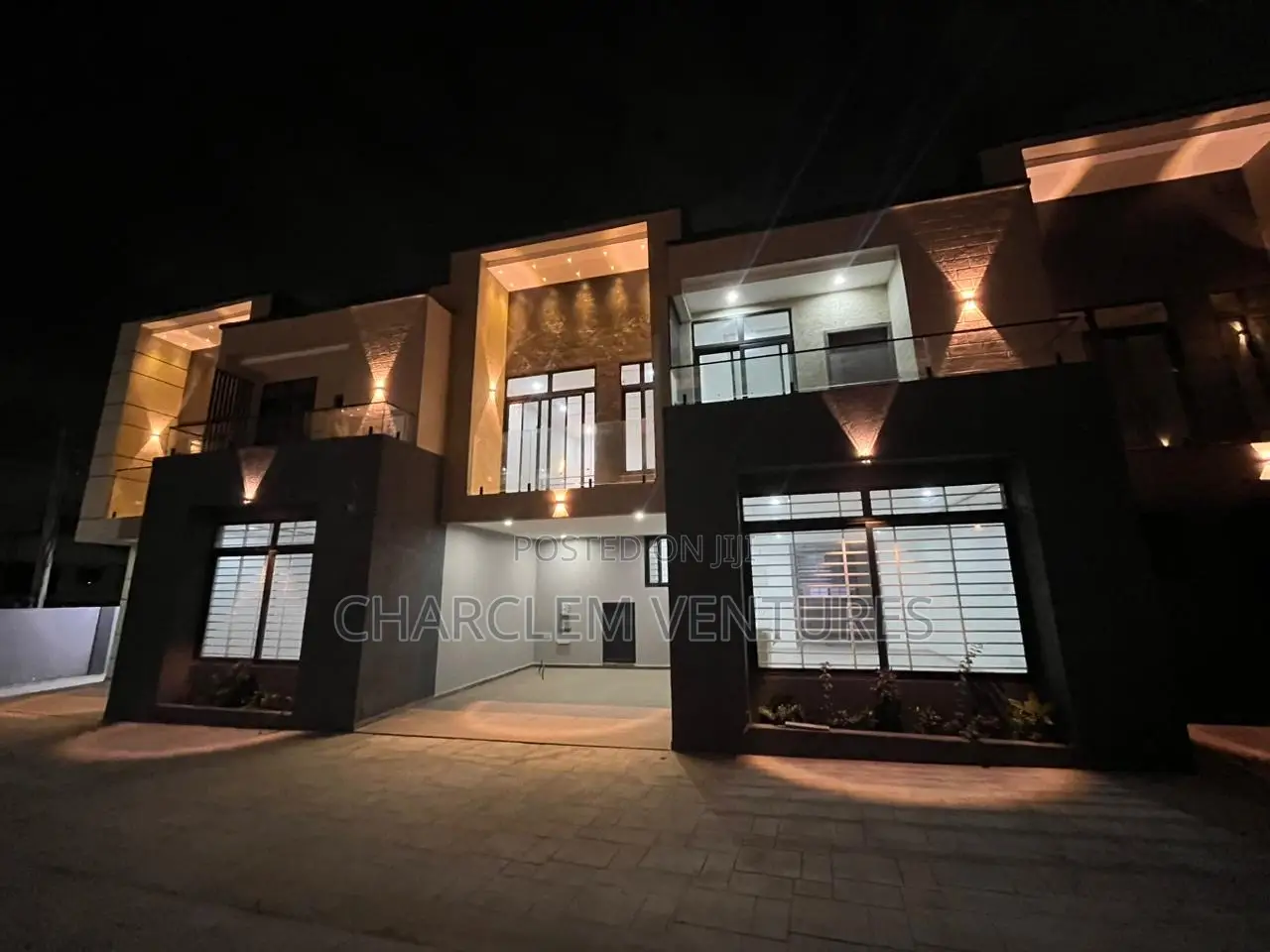 3bdrm Townhouse/Terrace in Charclem Ventures, East Legon for sale in East Legon